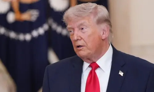 Trump signs executive order for crackdown on mail-in voting ahead of mid-term election Trump signs executive order for crackdown on mail-in voting ahead of mid-term election