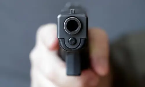 Two &lsquo;hired assassins&rsquo; arrested in Peshawar