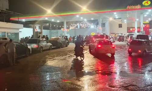 Petrol, diesel sales rise on war-driven panic Petrol, diesel sales rise on war-driven panic