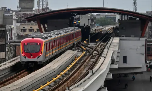 Govt withdraws increase in toll tax on highways Govt withdraws increase in toll tax on highways