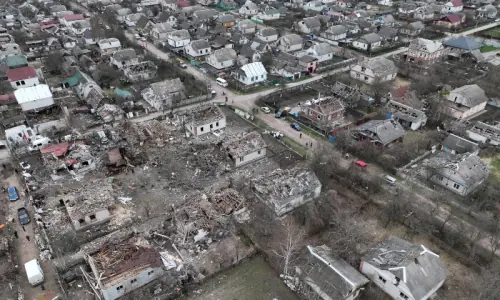 10 killed as Russia launches daytime attacks on Ukraine 10 killed as Russia launches daytime attacks on Ukraine