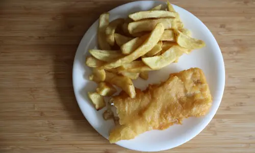 Middle East war hits Britain&rsquo;s fish and chip shops