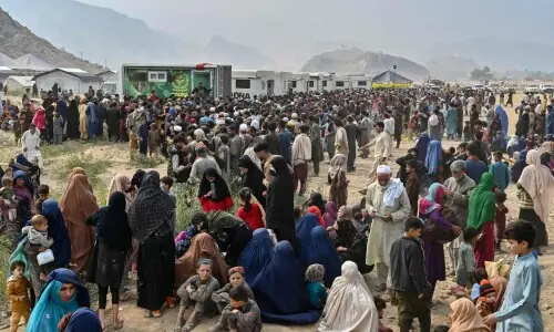 Peshawar High Court halts deportation of Afghans awaiting resettlement abroad