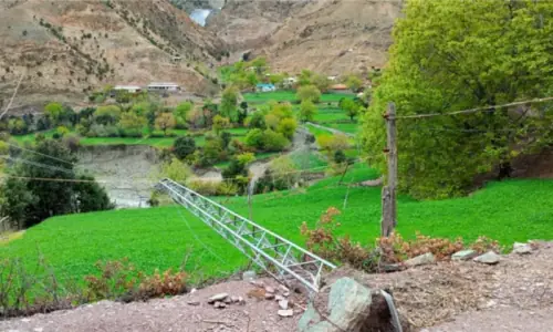 Lower Chitral area without electricity even two weeks after poles collapse