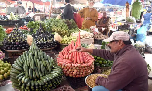 Fuel, food drive weekly inflation to 12.16pc