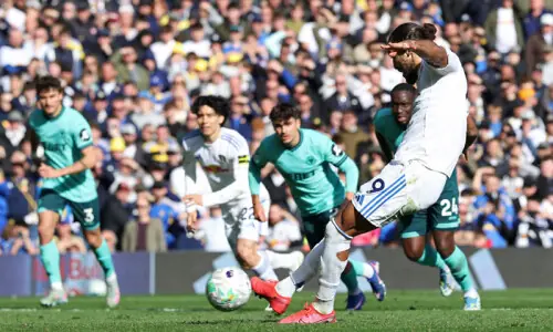 Wolves on cusp of relegation after defeat at Leeds Wolves on cusp of relegation after defeat at Leeds
