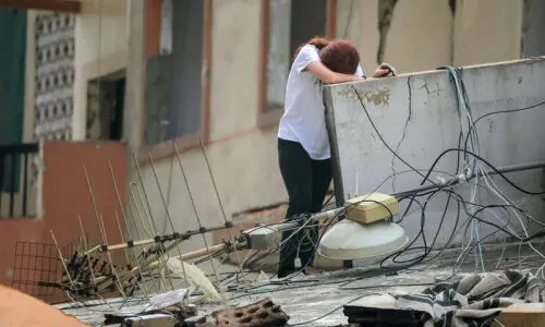 Lebanese hesitant to return home amid truce uncertainty