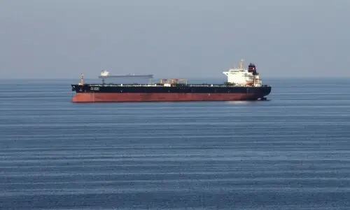 Hormuz stays flashpoint amid reopening move