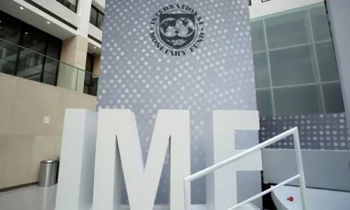IMF executive board to meet on May 8 to approve disbursement of over $1.2n to Pakistan
