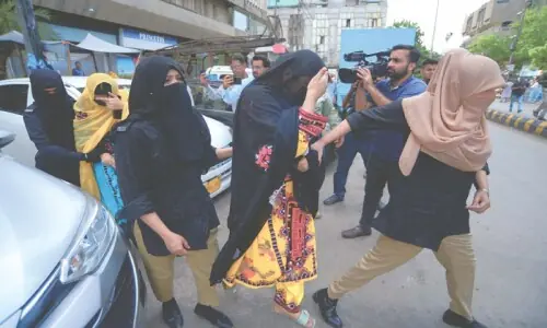 Karachi court orders release of five women held for staging protest against &lsquo;enforced disappearance&rsquo;