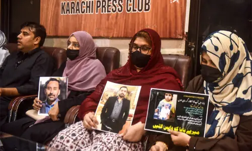 FO believes seamen held by Somali pirates &lsquo;are safe&rsquo;