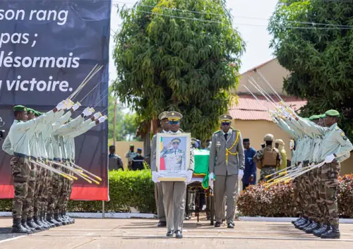 Rebels take key military camp in Mali&rsquo;s north