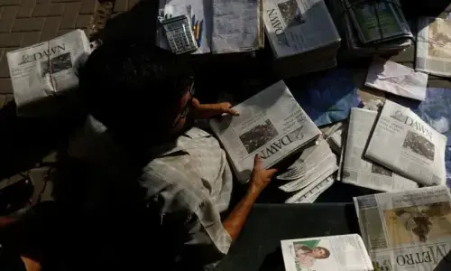 &lsquo;Notices, cases, red lines and violence&rsquo; put media in a bind