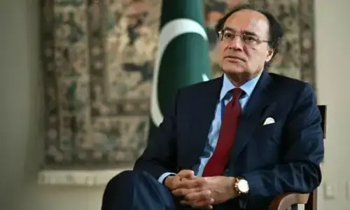 Aurangzeb calls for cyber resilience drive