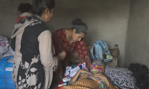 THE MIDWIFERY CRISIS IN PAKISTAN
