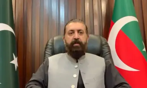 PTI accuses govt of &lsquo;unprecedented economic crisis&rsquo;, slams claims of stability
