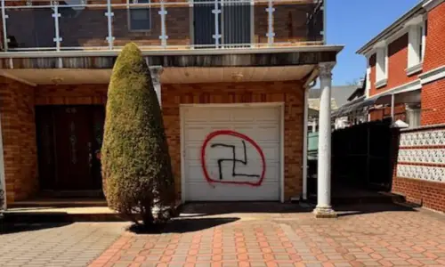 Swastika daubed on Jewish homes, synagogues in New York