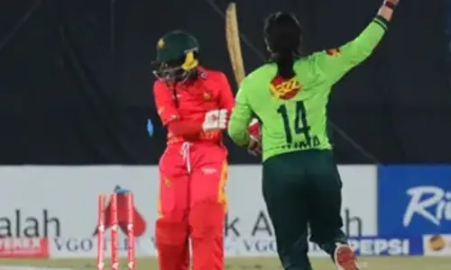 Gull Feroza, Sadaf Shamas slam tons as Pakistan thrash Zimbabwe to take unassailable series lead