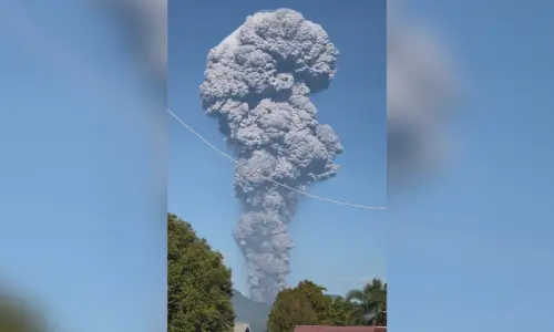 Indonesia volcanic eruption kills 3 hikers: officials