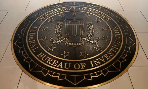 FBI quizzes CIA staffers in probe against ex-chief of spy agency