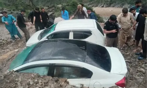 Man dies, several hurt as heavy rain wreaks havoc in Lower Kohistan Man dies, several hurt as heavy rain wreaks havoc in Lower Kohistan