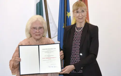 German citizen honoured with award for healthcare services