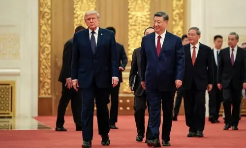 Trump hails Xi talks at grand Beijing banquet attended by leaders, CEOs
