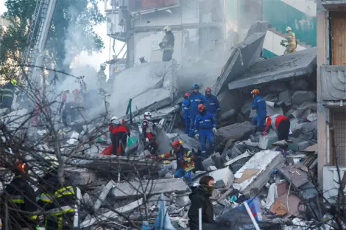 Russia pounds Ukraine in heaviest wartime attack