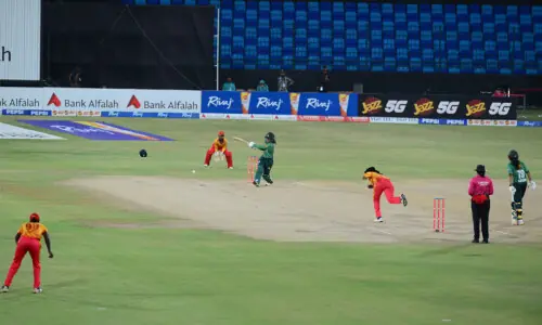 Blistering Eyman helps Pakistan seal Zimbabwe T20 series Blistering Eyman helps Pakistan seal Zimbabwe T20 series