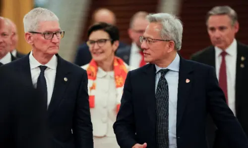 US CEOs follow Trump's footsteps with diplomacy in Beijing US CEOs follow Trump's footsteps with diplomacy in Beijing