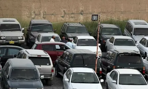 Auto parts makers hail drop in used car import