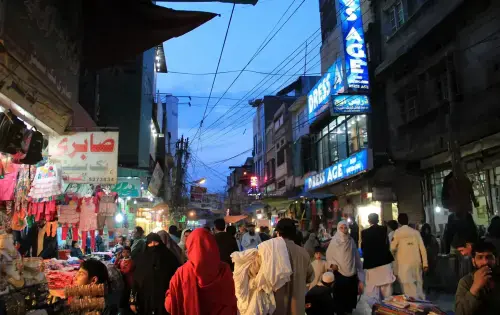 Markets, shops, eateries exempted from early closure timings till May 31