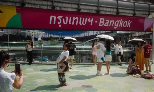 Thailand cuts visa-free stays, citing crime by foreigners