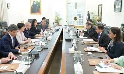 AIIB to provide $320m loan for N-5 highway reconstruction project AIIB to provide $320m loan for N-5 highway reconstruction project