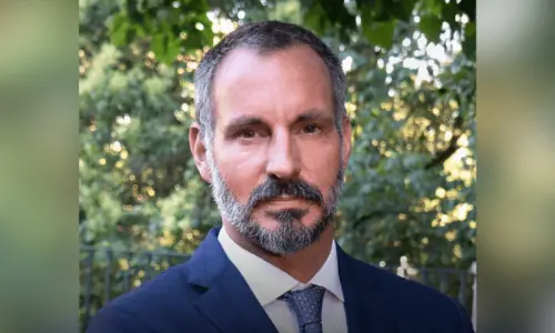 Prince Rahim Aga Khan V arrives in Islamabad