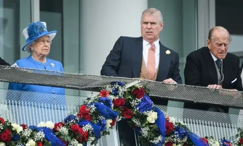 Queen pushed for Andrew to be trade envoy, paper reveals