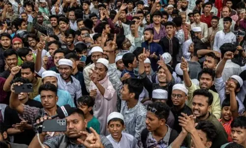Thousands clash with police in Bangladesh over alleged child rape Thousands clash with police in Bangladesh over alleged child rape