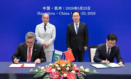 Cooperation papers signed with China as PM opens visit