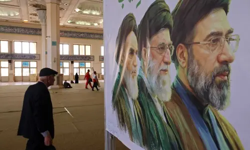 Final paperwork eludes Iran, US Final paperwork eludes Iran, US