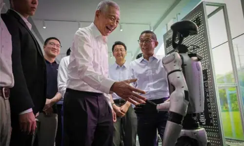 Chinese robotics incubator plans branch in Singapore Chinese robotics incubator plans branch in Singapore