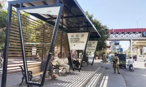 Unidentified people damage various bus stops in Rawalpindi