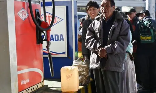 IMF, World Bank, IEA chiefs warn of fuel scarcity if strait stays closed