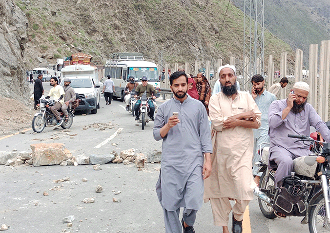 Protesters continue KKH blockade for second day