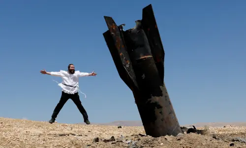 War returns to Iran with Israel, US strikes War returns to Iran with Israel, US strikes