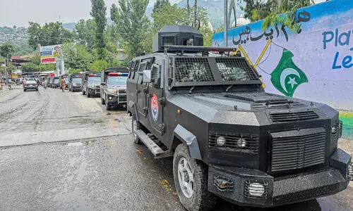 Thousands rejoin AJK sit-ins after overnight dispersal Thousands rejoin AJK sit-ins after overnight dispersal