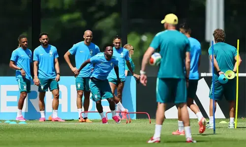 Bruised Brazil face Morocco in World Cup heavyweight opener
