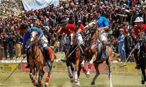 GB lifts Shandur polo trophy after 15 years