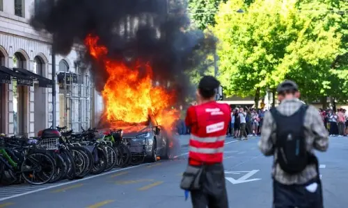 Clashes erupt in Geneva ahead of G7 summit