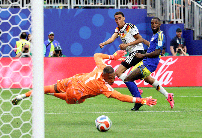 Iran face New Zealand in politically charged World Cup opener Iran face New Zealand in politically charged World Cup opener