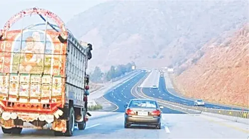 Motorway police makes fire extinguishers mandatory for all vehicles Motorway police makes fire extinguishers mandatory for all vehicles